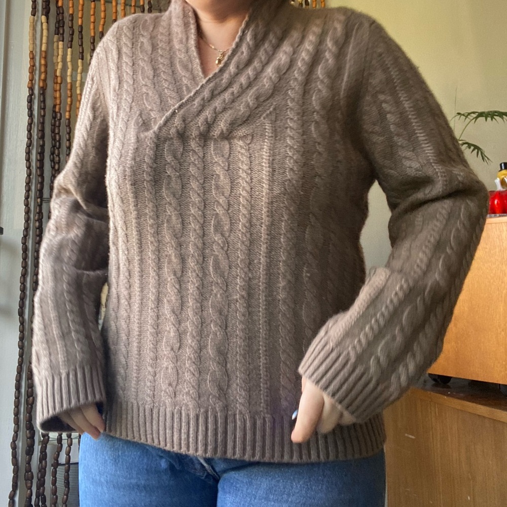 100% cashmere sandy brown v neck cable knit sweater